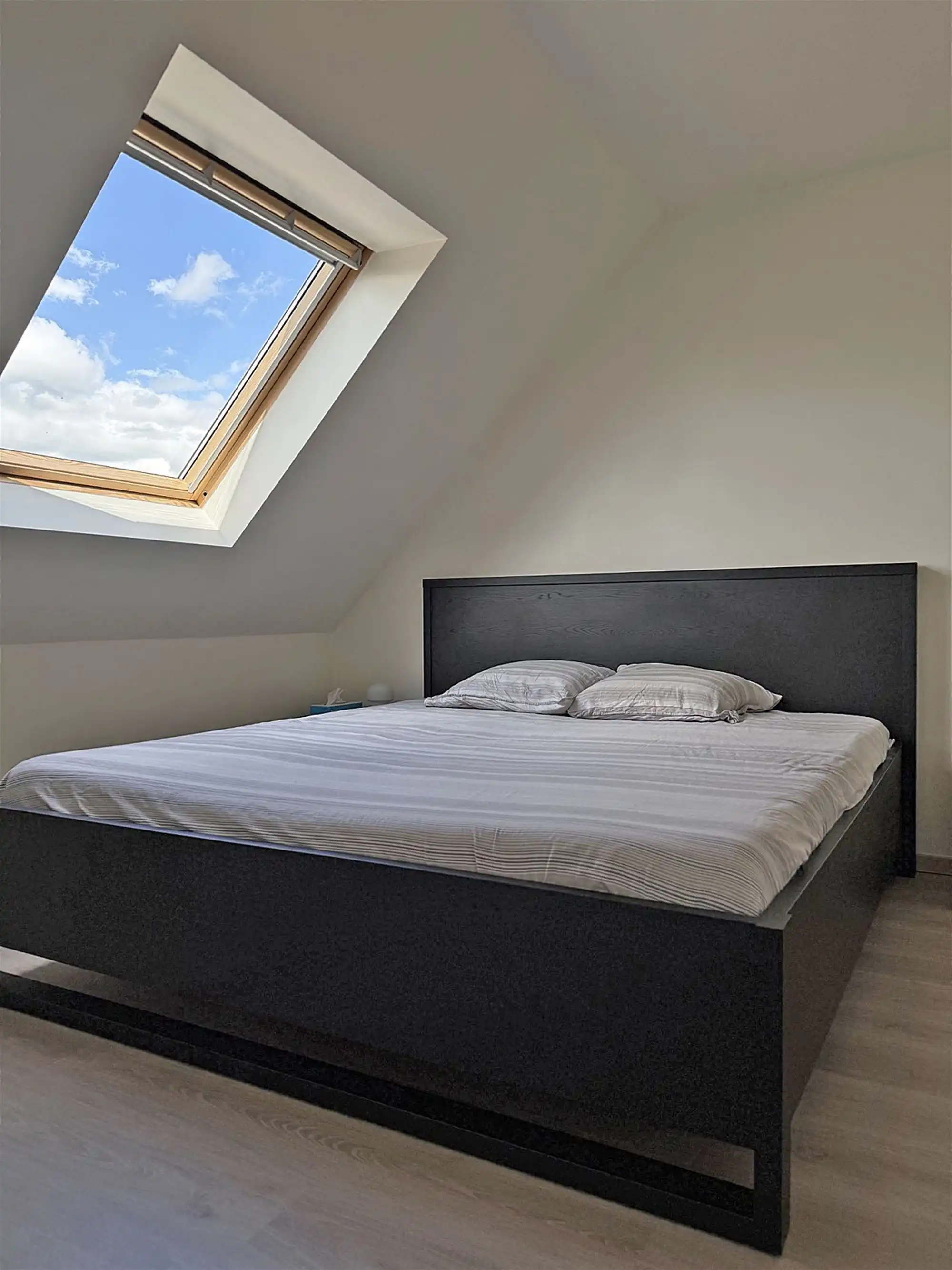 Stijlvol APPARTEMENT (duplex) met 2 slaapkamers & overdekte autostaanplaats foto 10