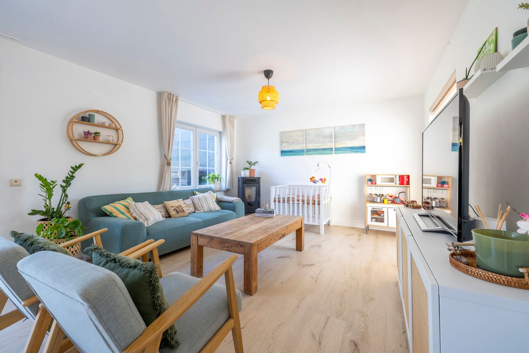 Woning met 3 slaapkamers, tuin en garage te koop! foto 8