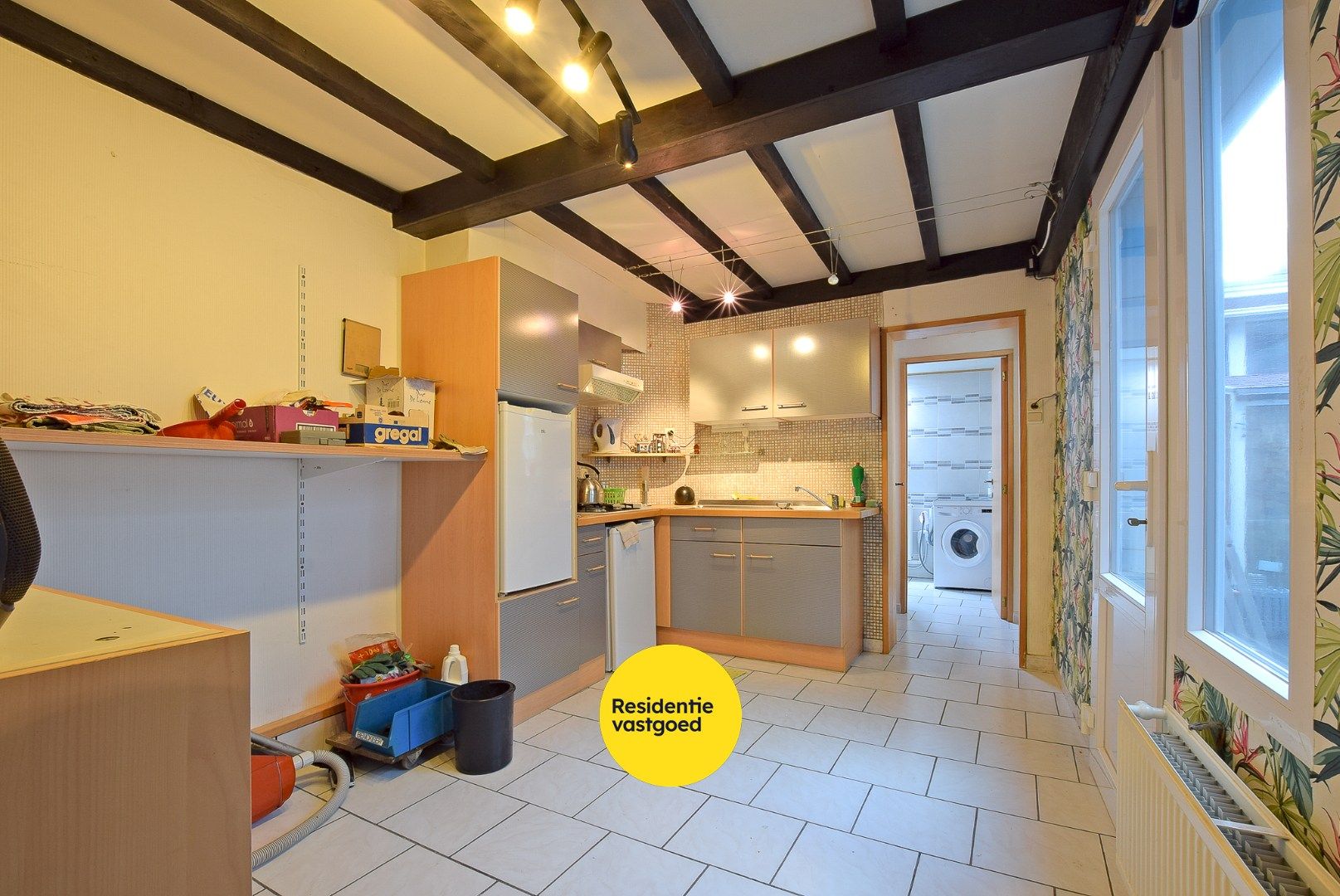 Statige herenhuis te Nieuwpoort-stad met 4 slaapkamers en 2 badkamers. foto 5