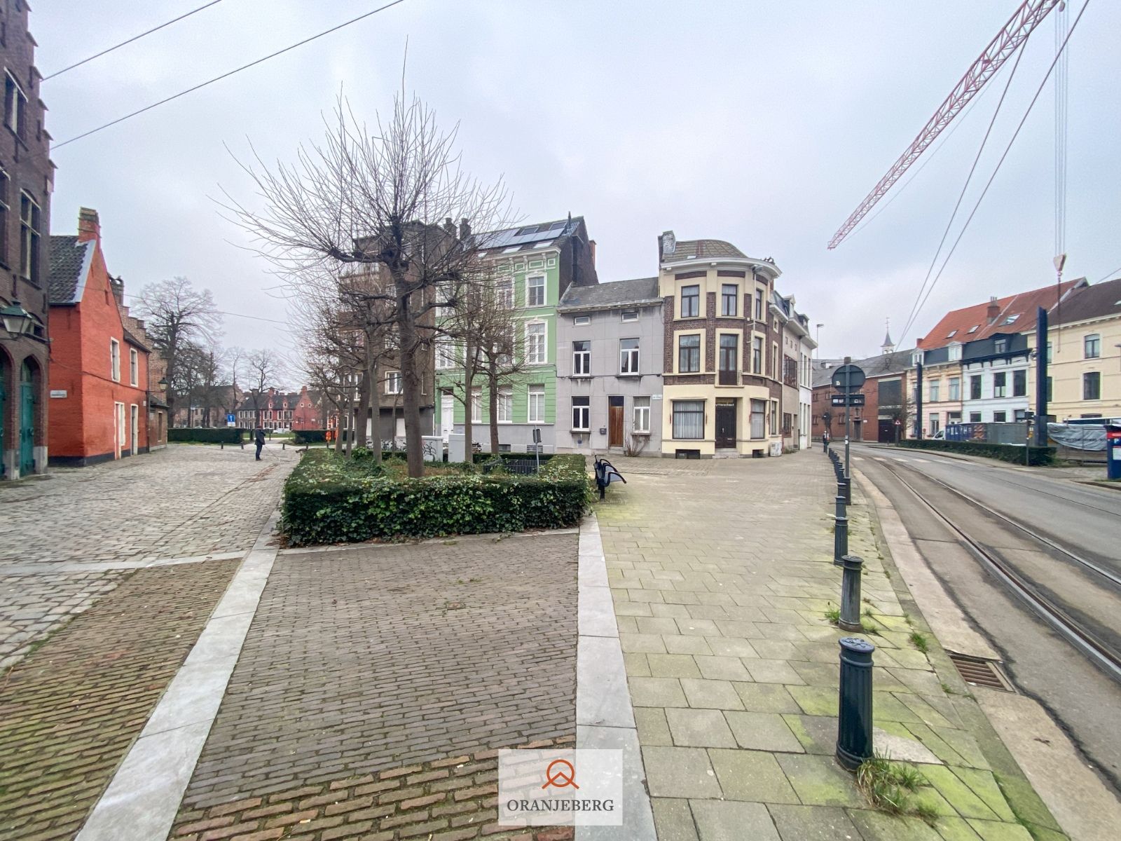 Praktijkruimte met woonst nabij Gravensteen foto 27