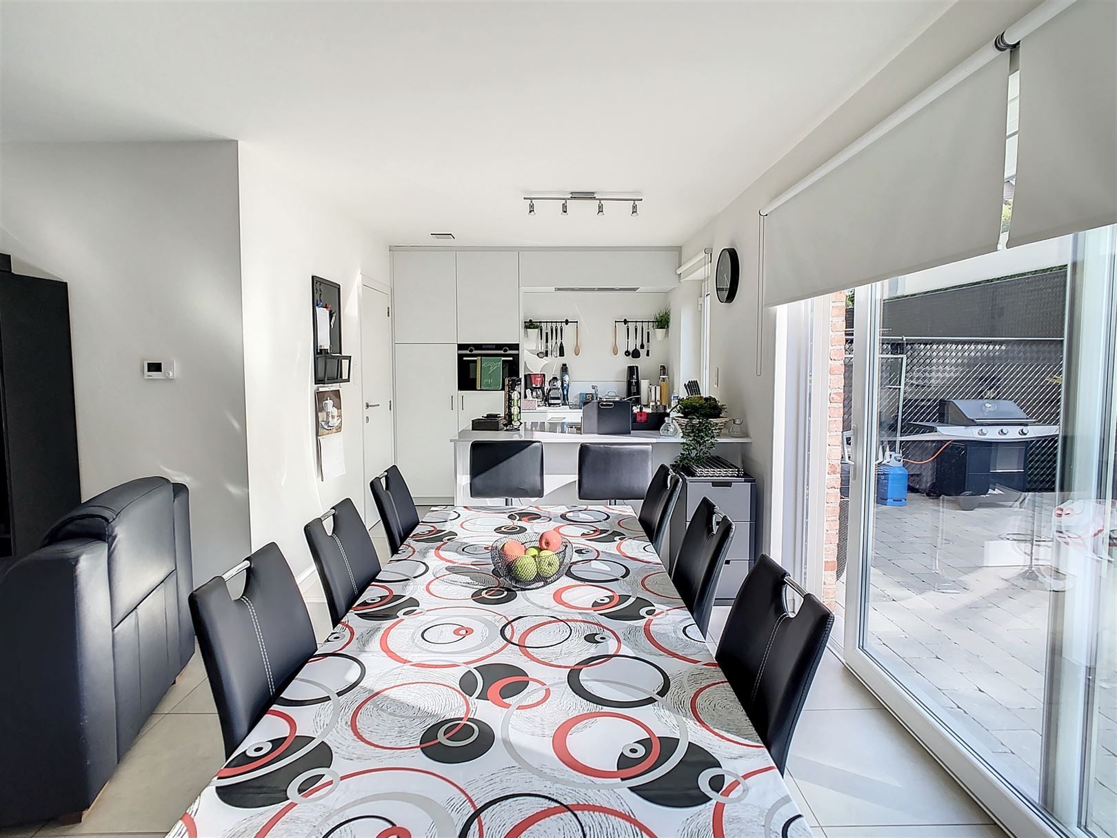 Mooie woning, 3 slpks, garage en groot terras foto 14