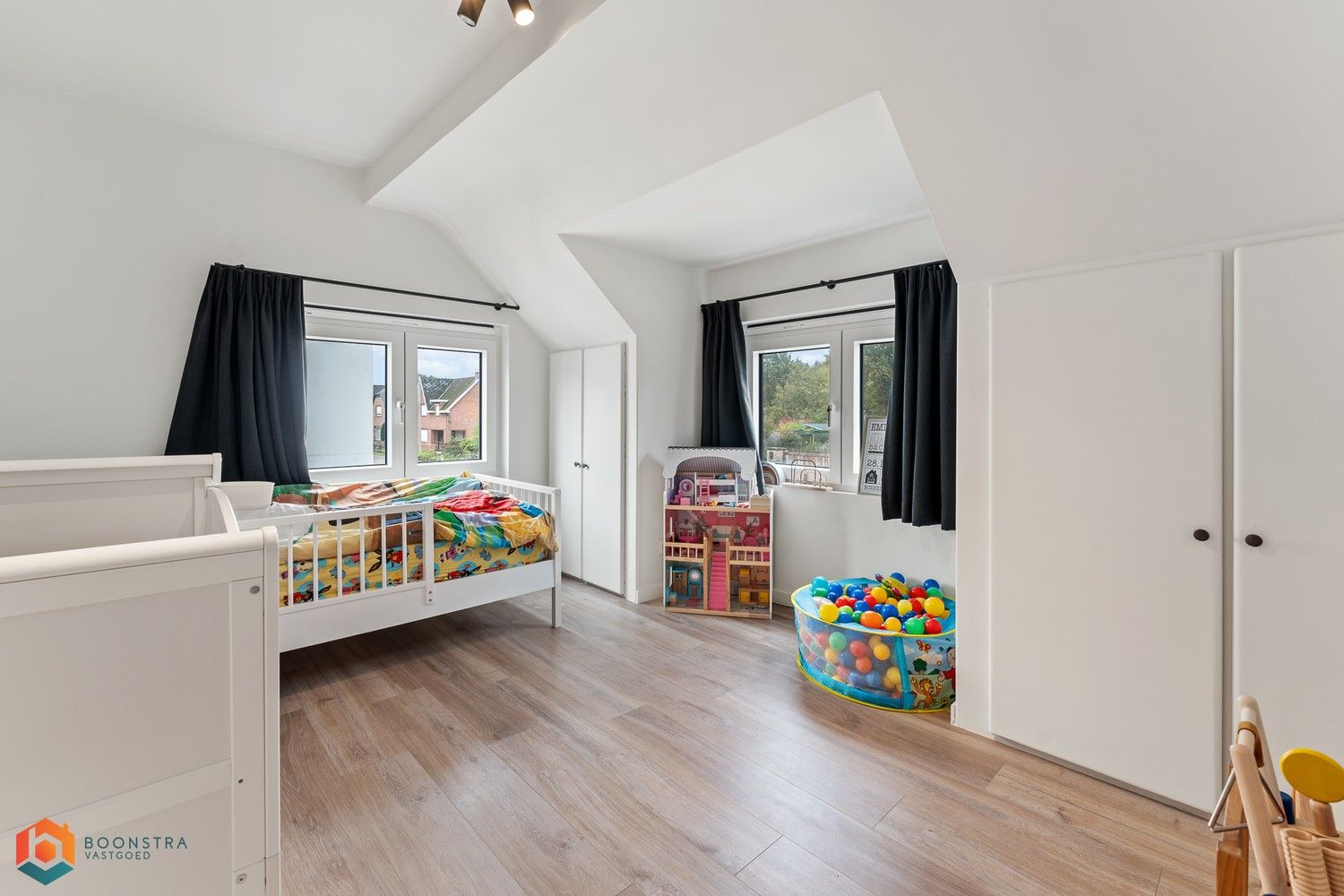 Gerenoveerde woning met 3 slpkrs op 683m foto 12