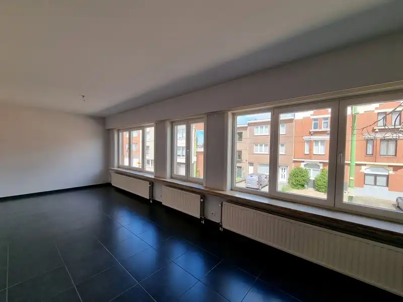 1-slaapkamer appartement op toplocatie in Zwijndrecht foto 3