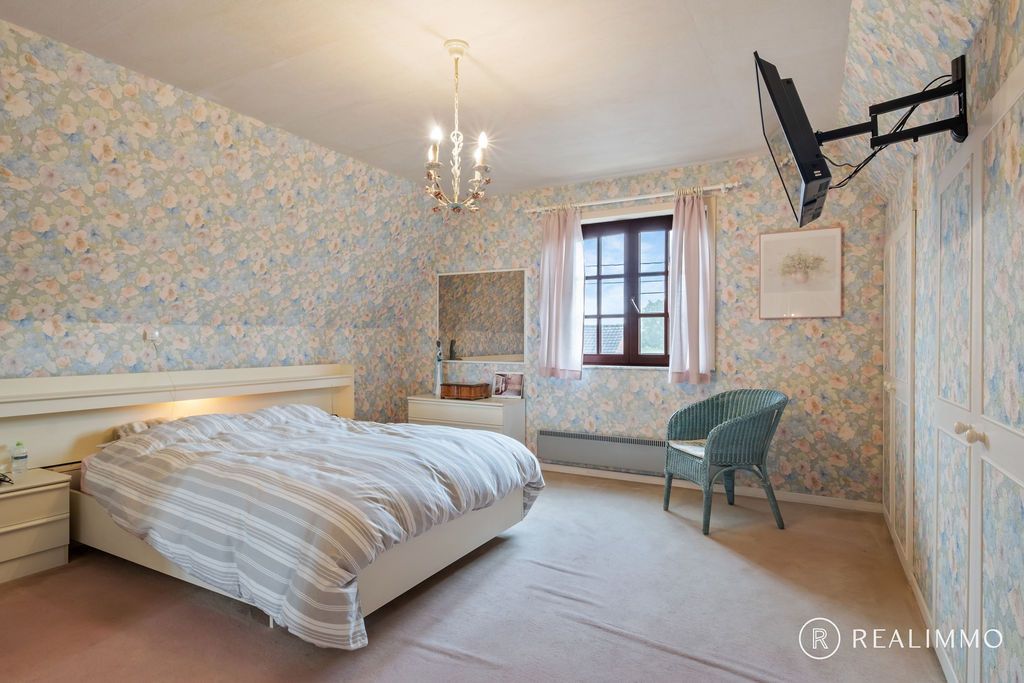 Karaktervolle rustig gelegen woning in Waarmaarde foto 15