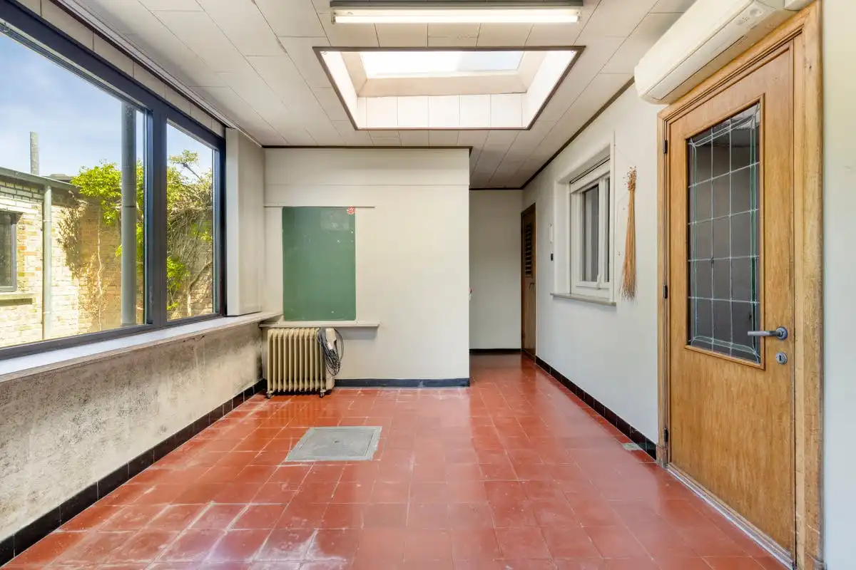 Karaktervolle gezinswoning op 1524m² te koop in Bissegem! foto 7