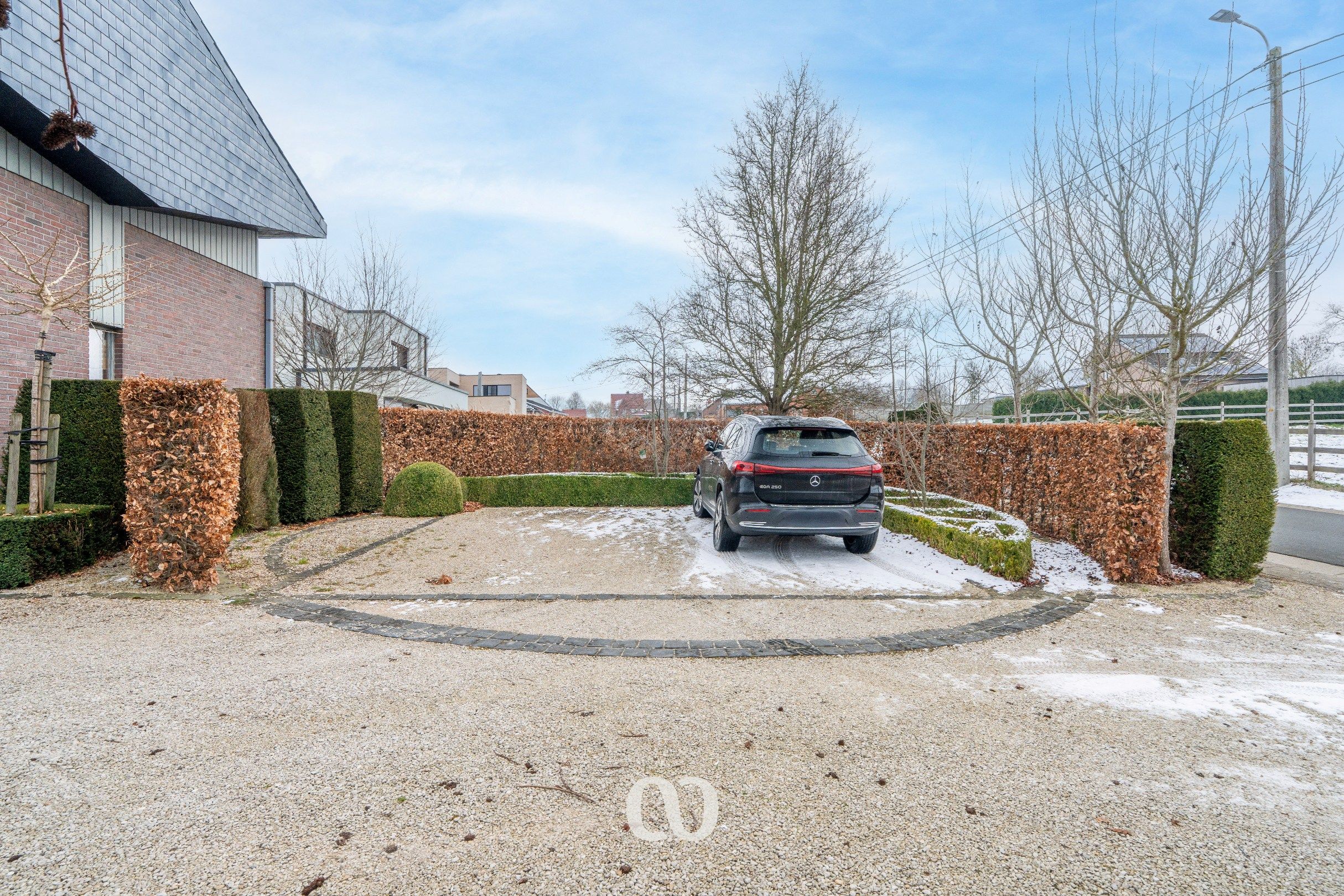 Bijzondere architectenwoning in groene en rustige omgeving foto 3
