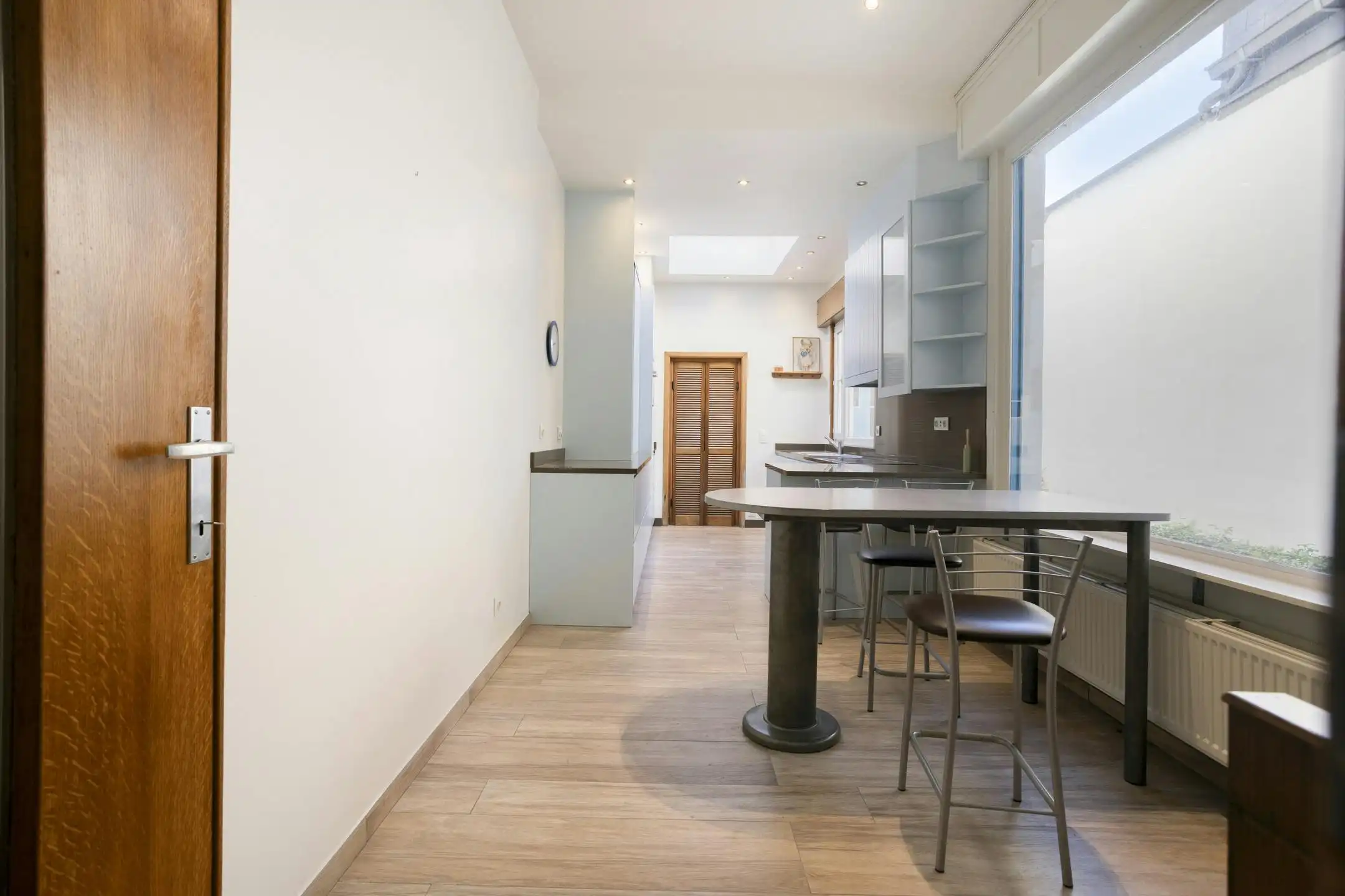 Instapklaar huis met 4 slaapkamers te koop in Blankenberge foto 4