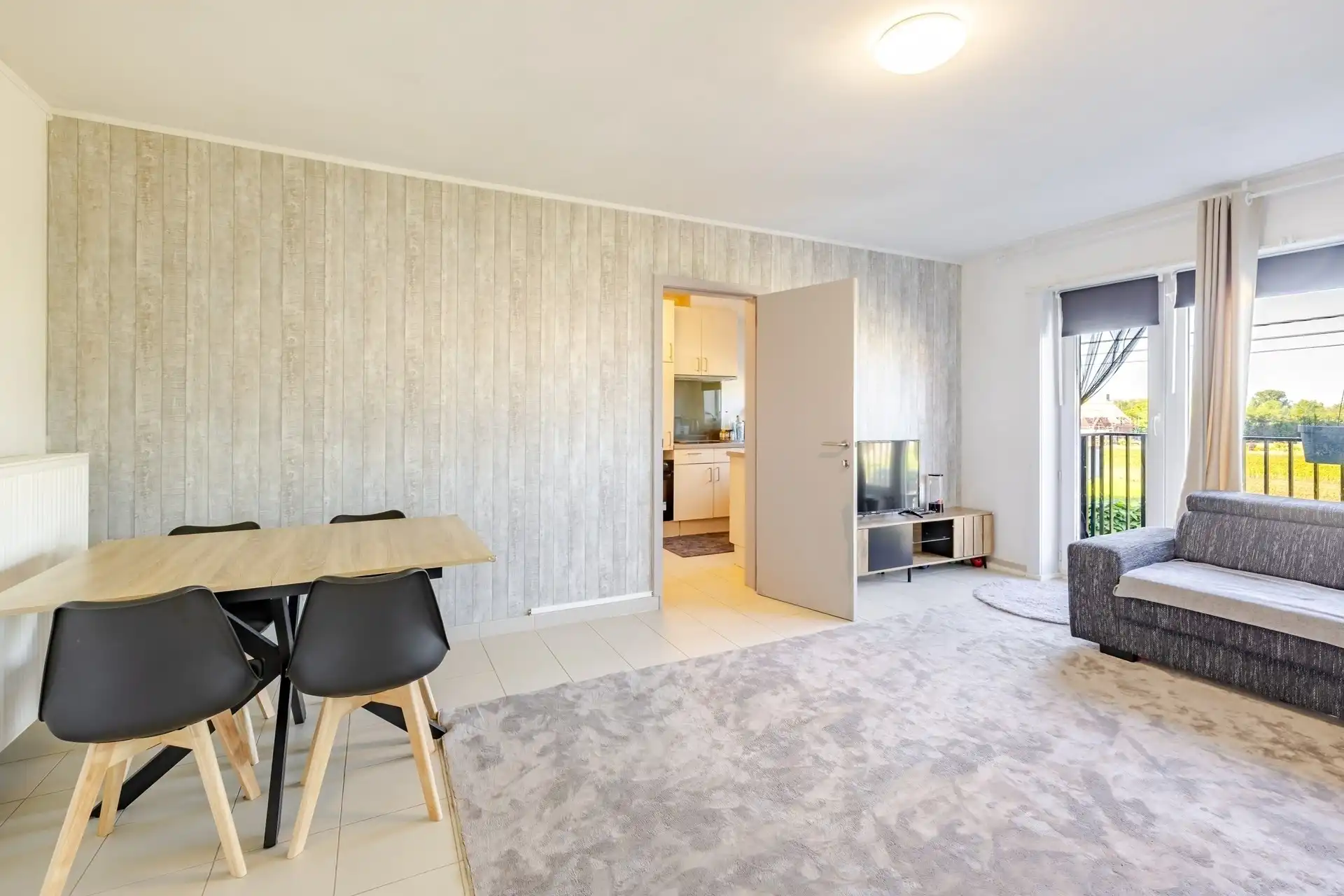 Energiezuinig 2 slaapkamer appartement met garage in Wetteren foto 5