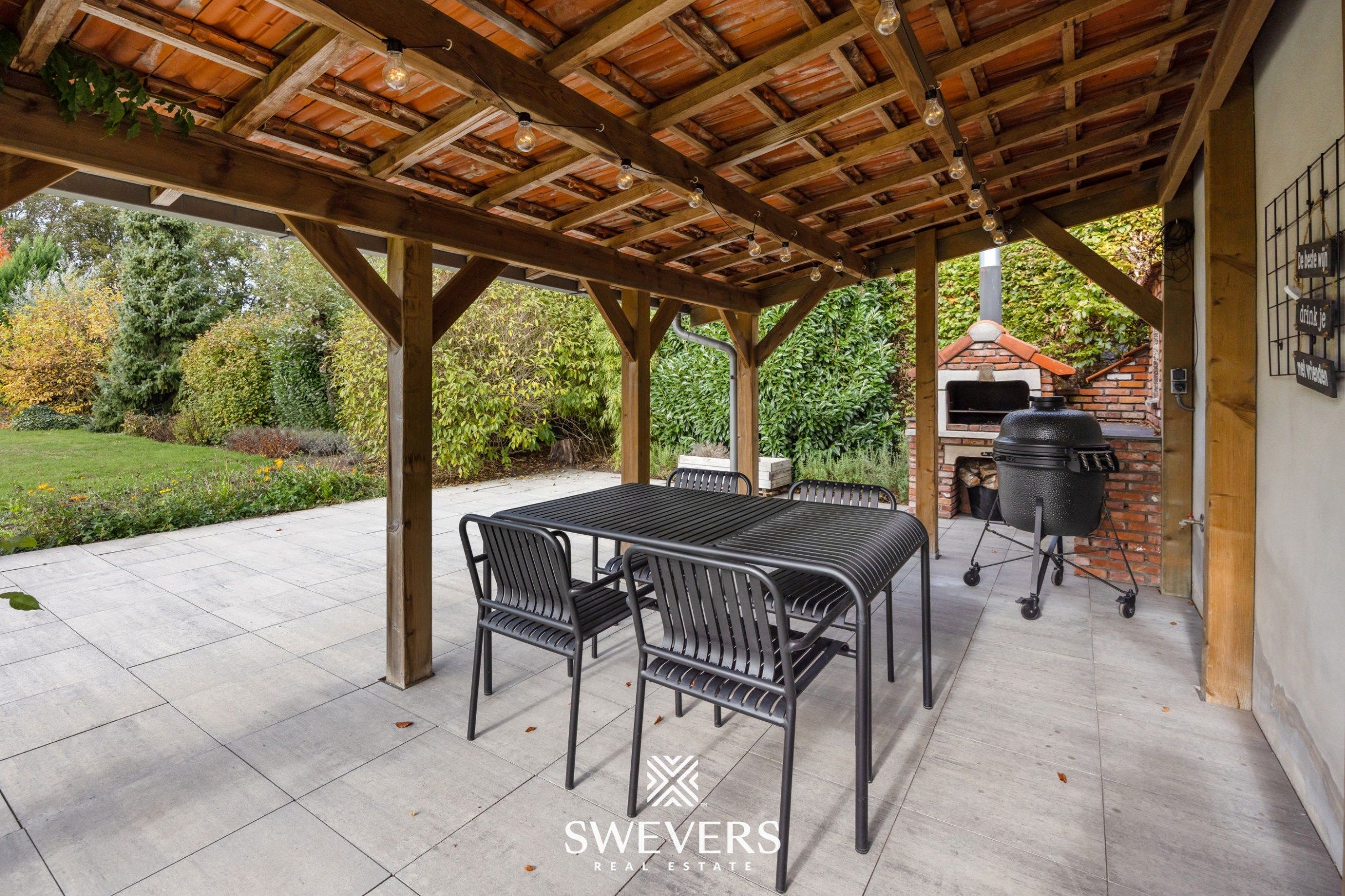 Gerenoveerde woning op 27 are en vergunde stal van 147 m² foto 26