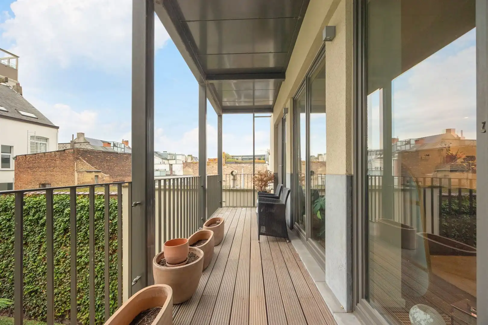 Trendy appartement met terras in historisch stadscentrum foto 2
