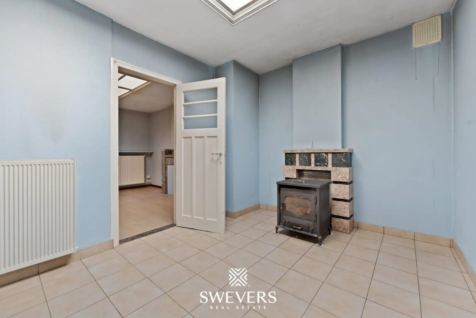 Woonst met 5 slaapkamers en hangar van 250m² in centrum Beringen foto 17