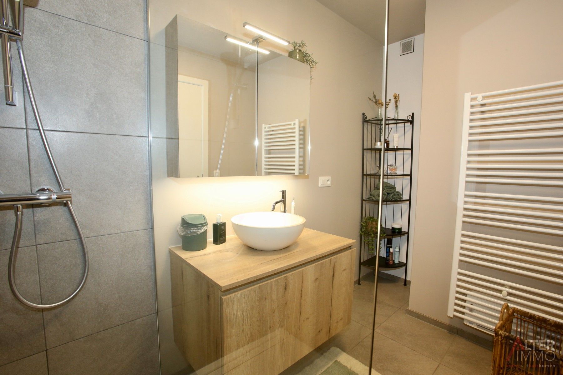 Recent en instapklaar appartement (104m2 NBO) met 2 slaapkamers en 2 terrassen in "Residentie Stadspoort" op een boogscheut van Hasselt centrum. foto 15