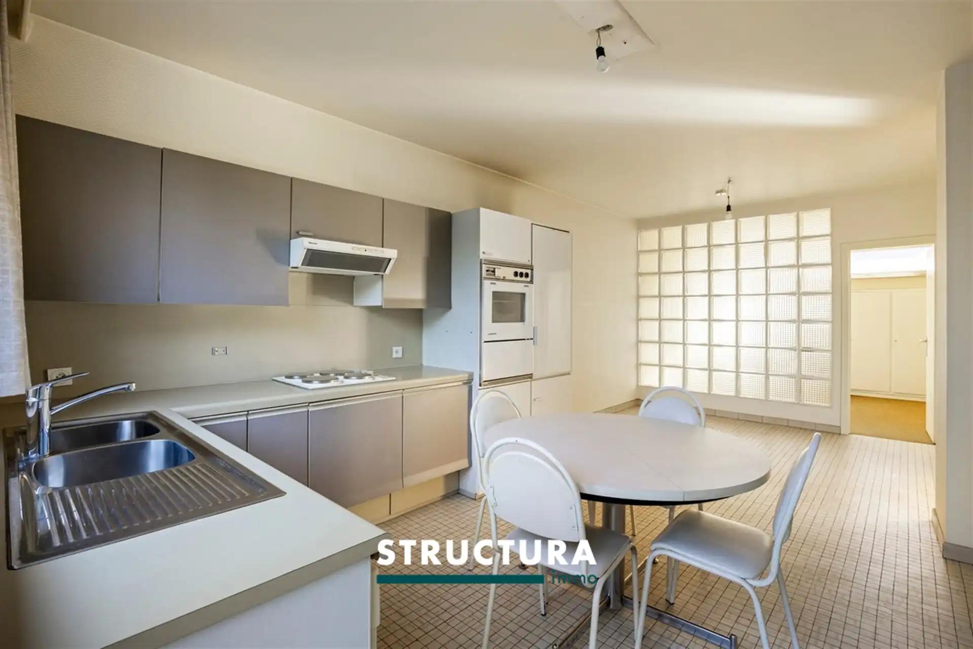 Karaktervolle woning met praktijk en 4 kamers foto 19