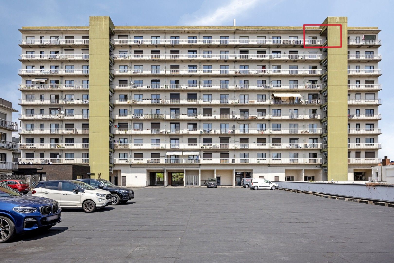 Sint-Martinusplein 9A bus 91, 3600 Genk foto 2