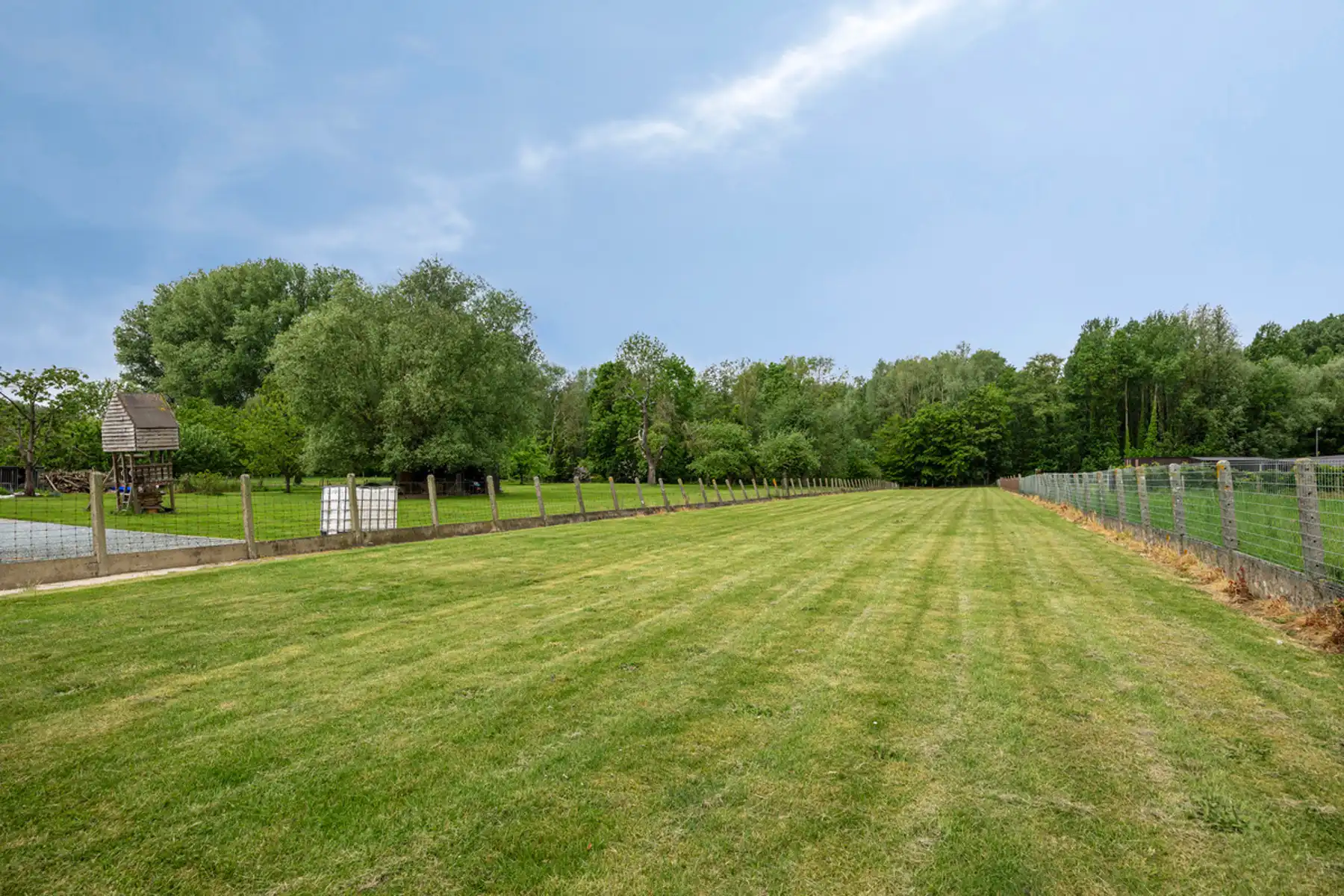 BOUWGROND van +/-2000m² voor open bebouwing - groene ligging foto 6