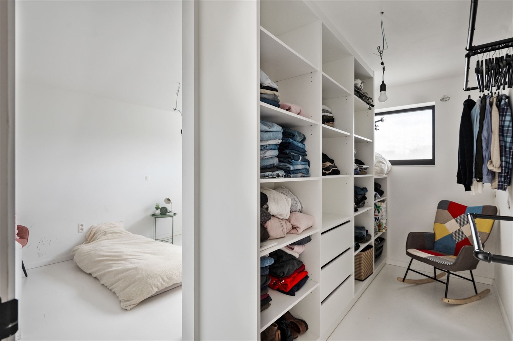Recente woning met 3 achterliggende garages te Sint-Katelijne-Waver foto 5