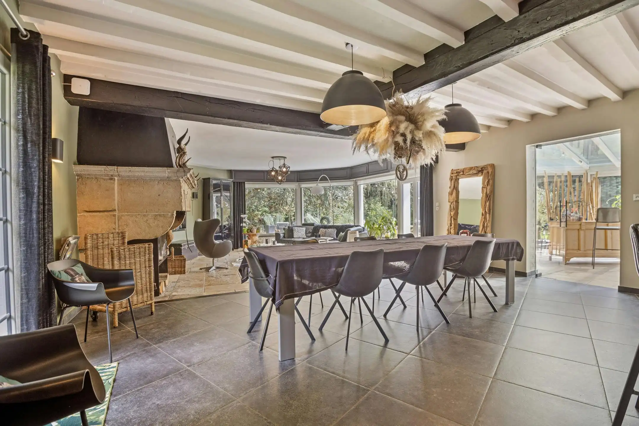 Luxueuze eigendom op ca 1,8ha met zwembad en tennisveld te koop in Gijvelde (Frankrijk). foto 4