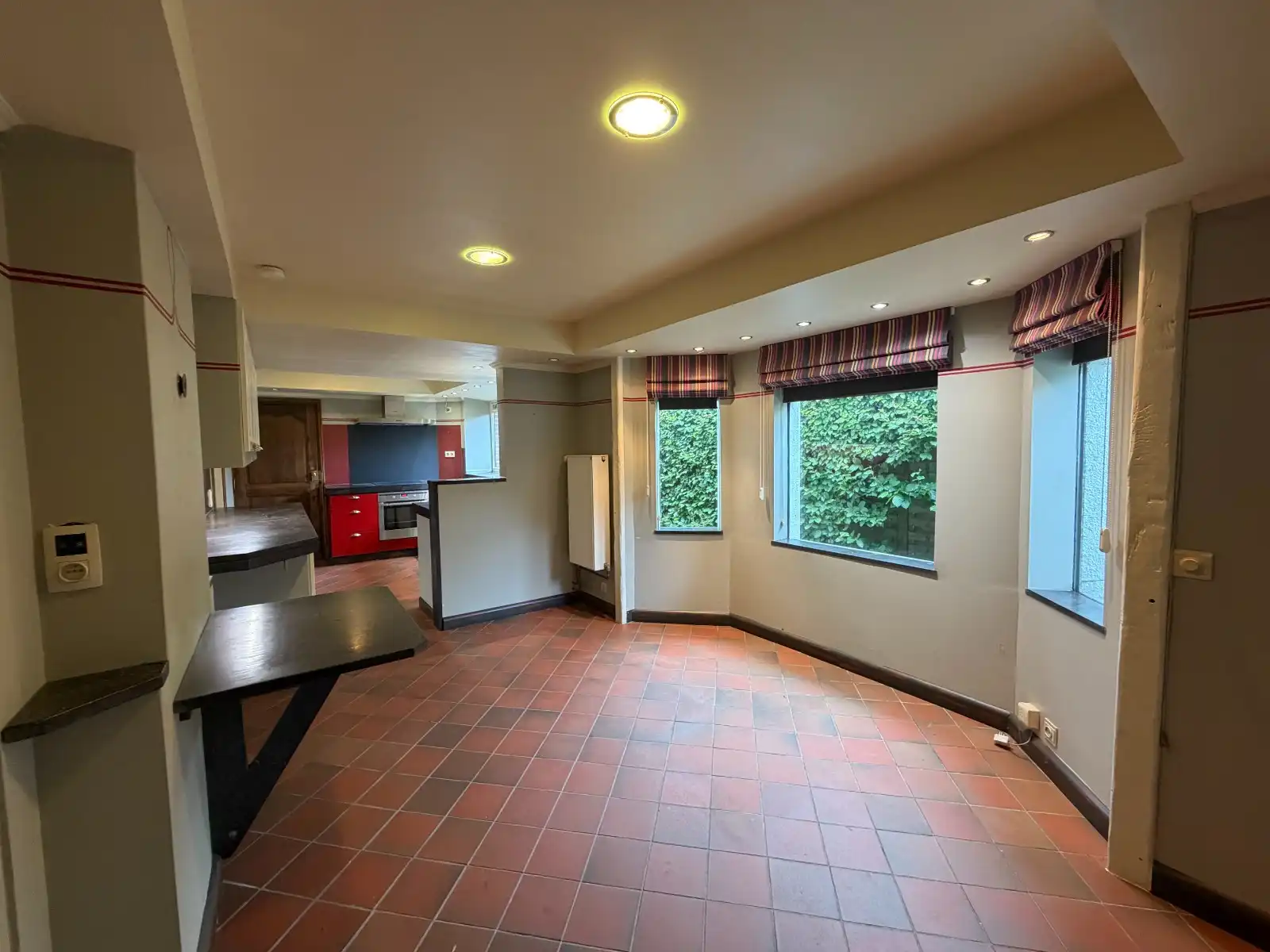 VEELZIJDIGE LANDELIJKE WONING OP 1.170 M² MET TAL VAN MOGELIJKHEDEN! foto 10