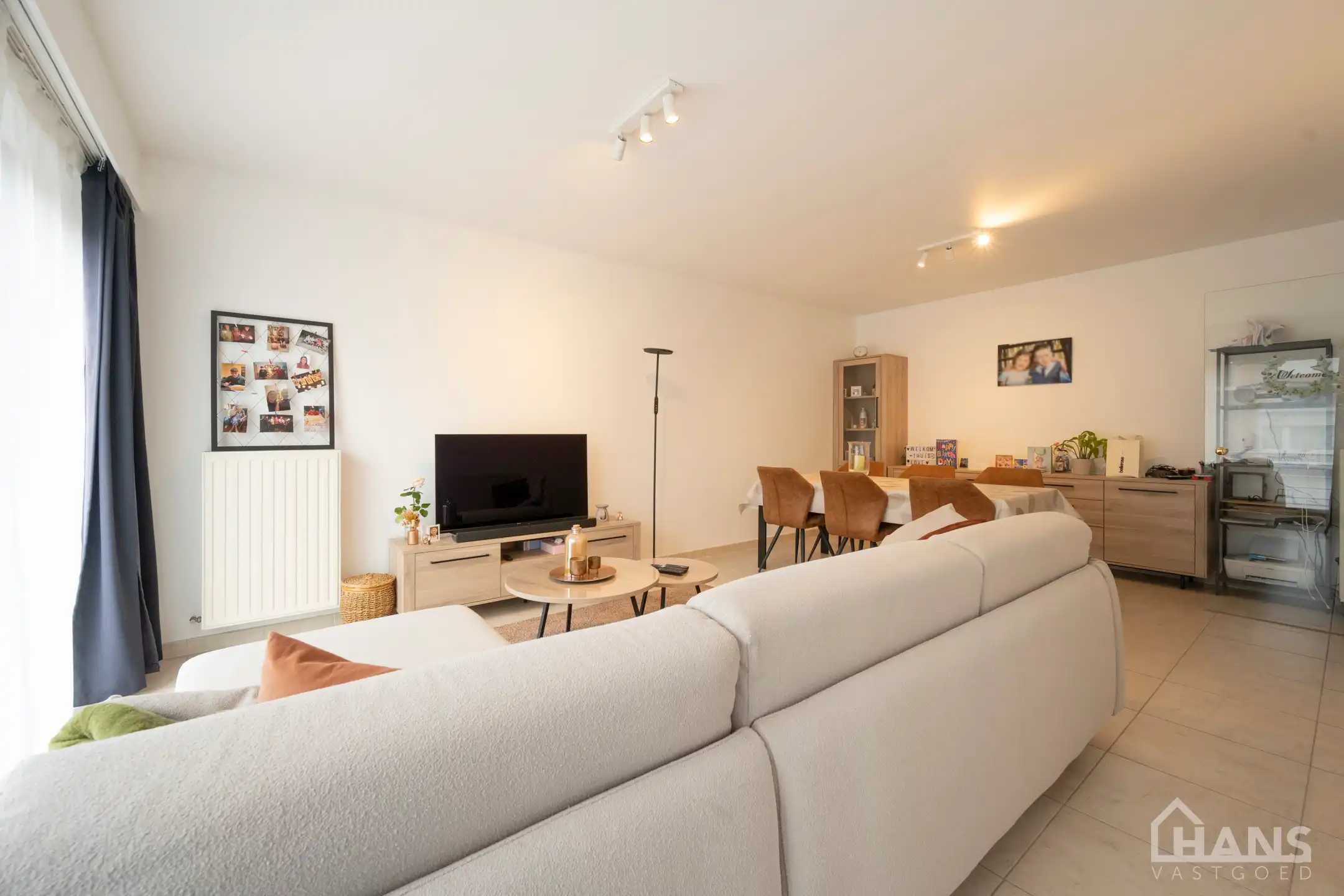 Instapklaar appartement met garagebox foto 3