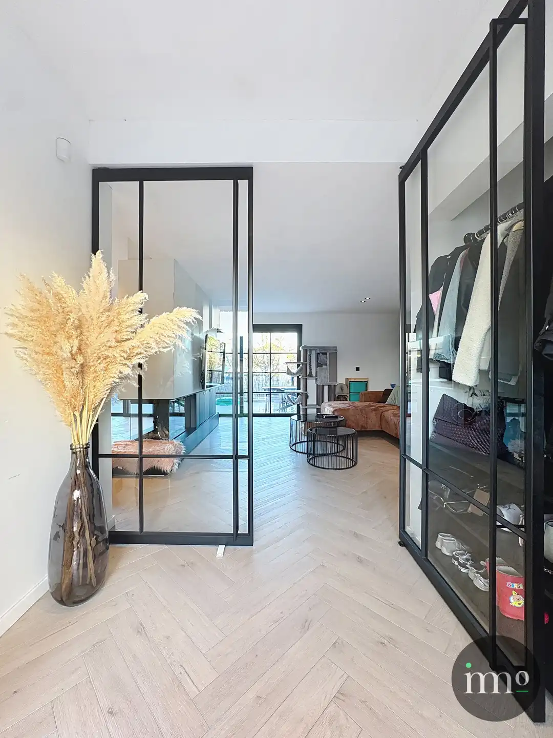 Mooi gerenoveerde woning op topligging in Lennik! foto 9