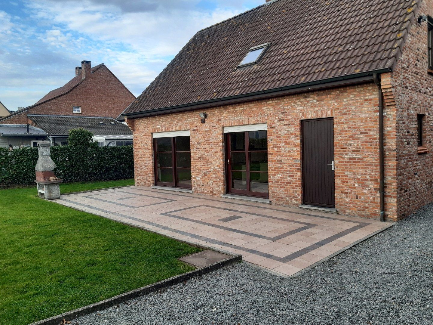 Tijdloze eigendom met tuin (Open Bebouwing). foto 3