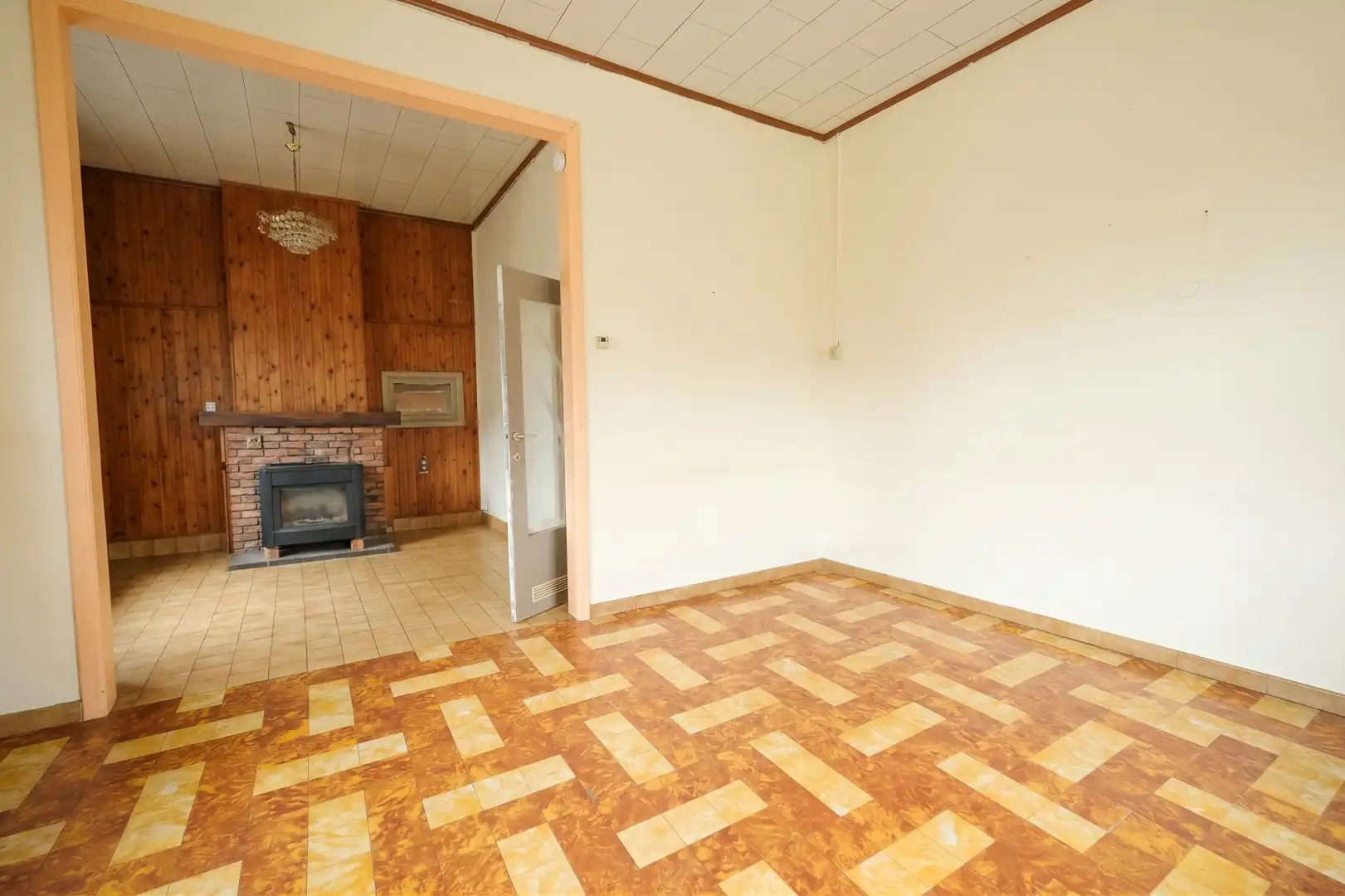 Te renoveren hoekwoning met tal van mogelijkheden op interessante ligging in Ledeberg! foto 3