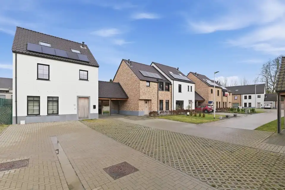 STIJLVOL EN DUURZAAM WONEN IN HOF VAN SPROLANT foto 35