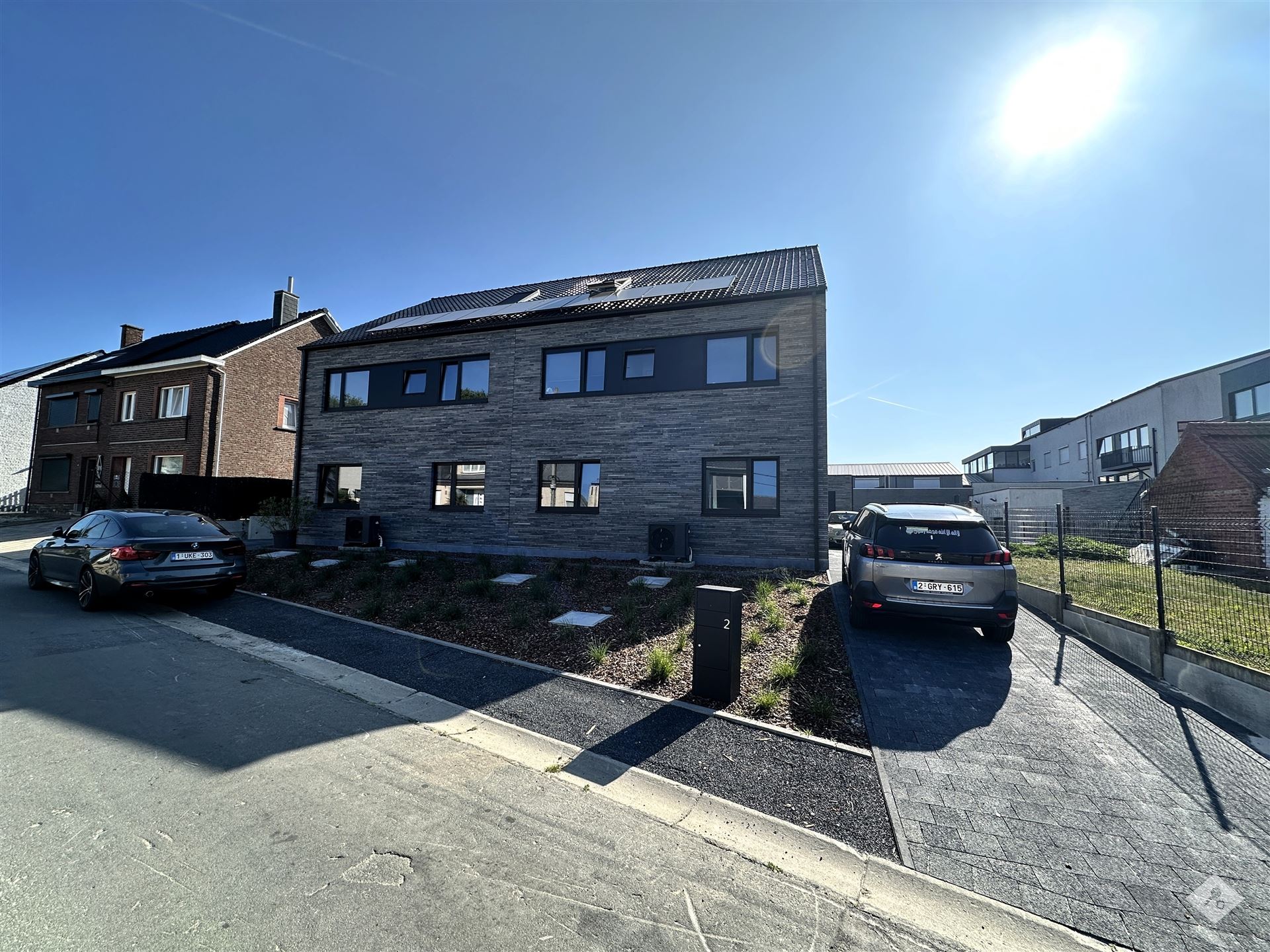 Energiezuinige nieuwbouwwoning in Opwijk foto {{pictureIndex}}