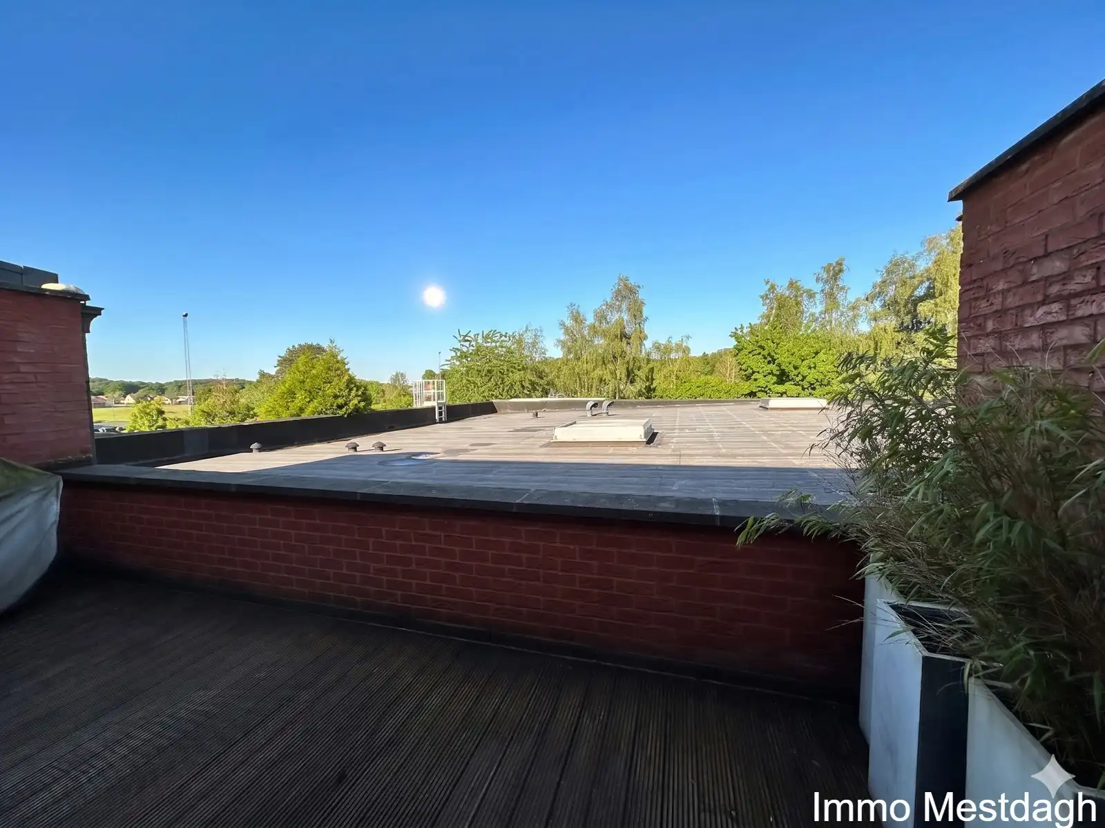 Ruime Duplex met 3 Slaapkamers op een Toplocatie in Paal foto 3