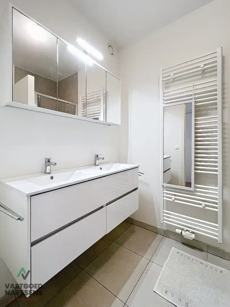 SCHITTEREND 2 SLPK APP - TERRASSEN - VLAKBIJ ZEE foto 24