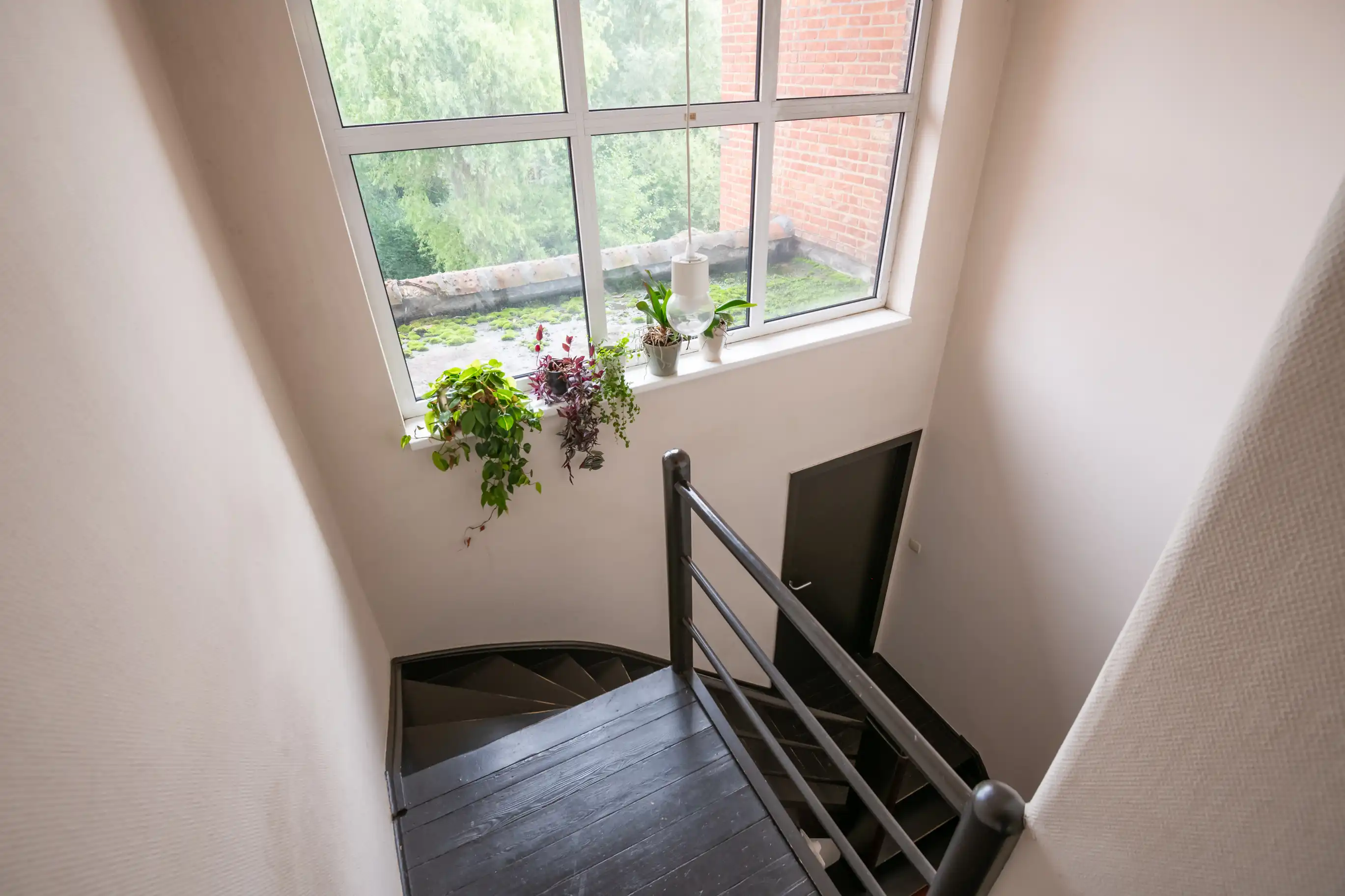 Karaktervolle renovatiewoning aan het water in Mechelen, met zonnig balkon en privétuin nabij het historische stadscentrum foto 14