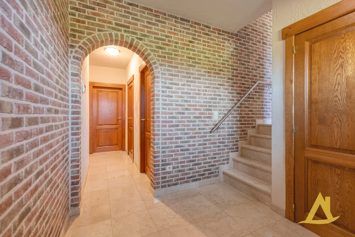 LANDELIJKE WONING IN EEN RUSTIG STRAATJE TE BEKKEVOORT! foto 4