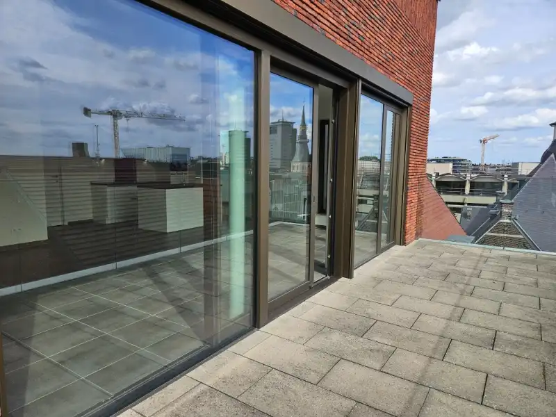 SERVICEFLAT MET GEZELLIG TERRAS foto 5