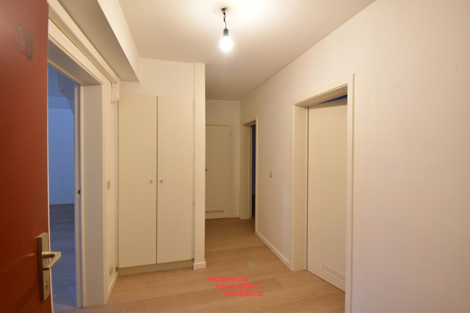 Prachtig appartement te huur in hartje Brugge! foto 4