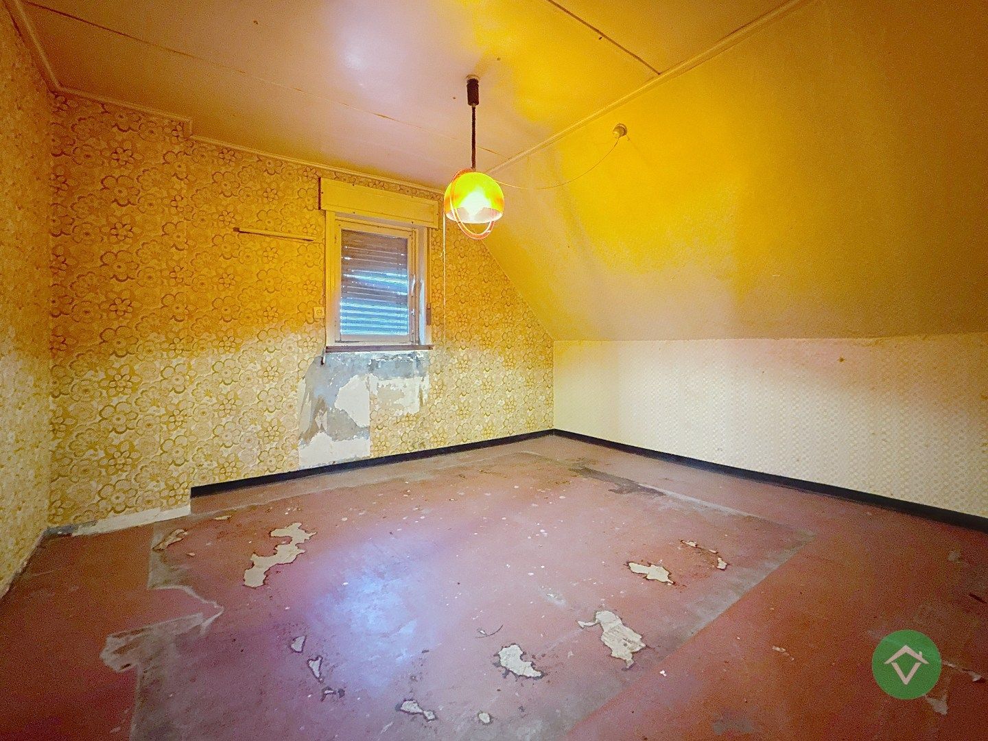 Alleenstaande woning met vergezichten te Zwevezele foto 16