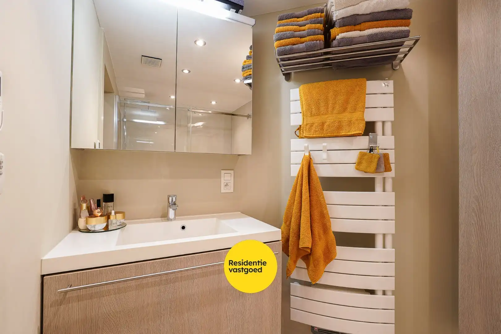 Luxueus appartement met 2 slaapkamers en ruim terras op centrale ligging foto 15