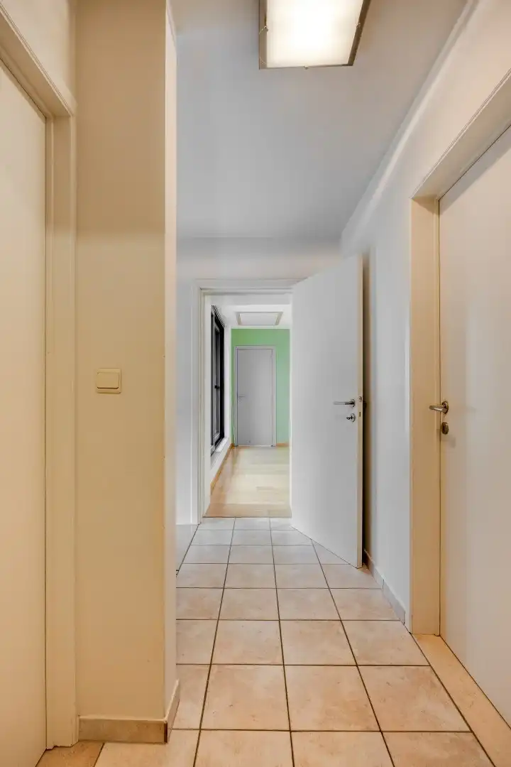 Appartement met 3 slaapkamers, autostaanplaats en terras in het centrum van Lubbeek – EPC 220 kWh/m² - bewoonbare opp. 182 m² foto 11