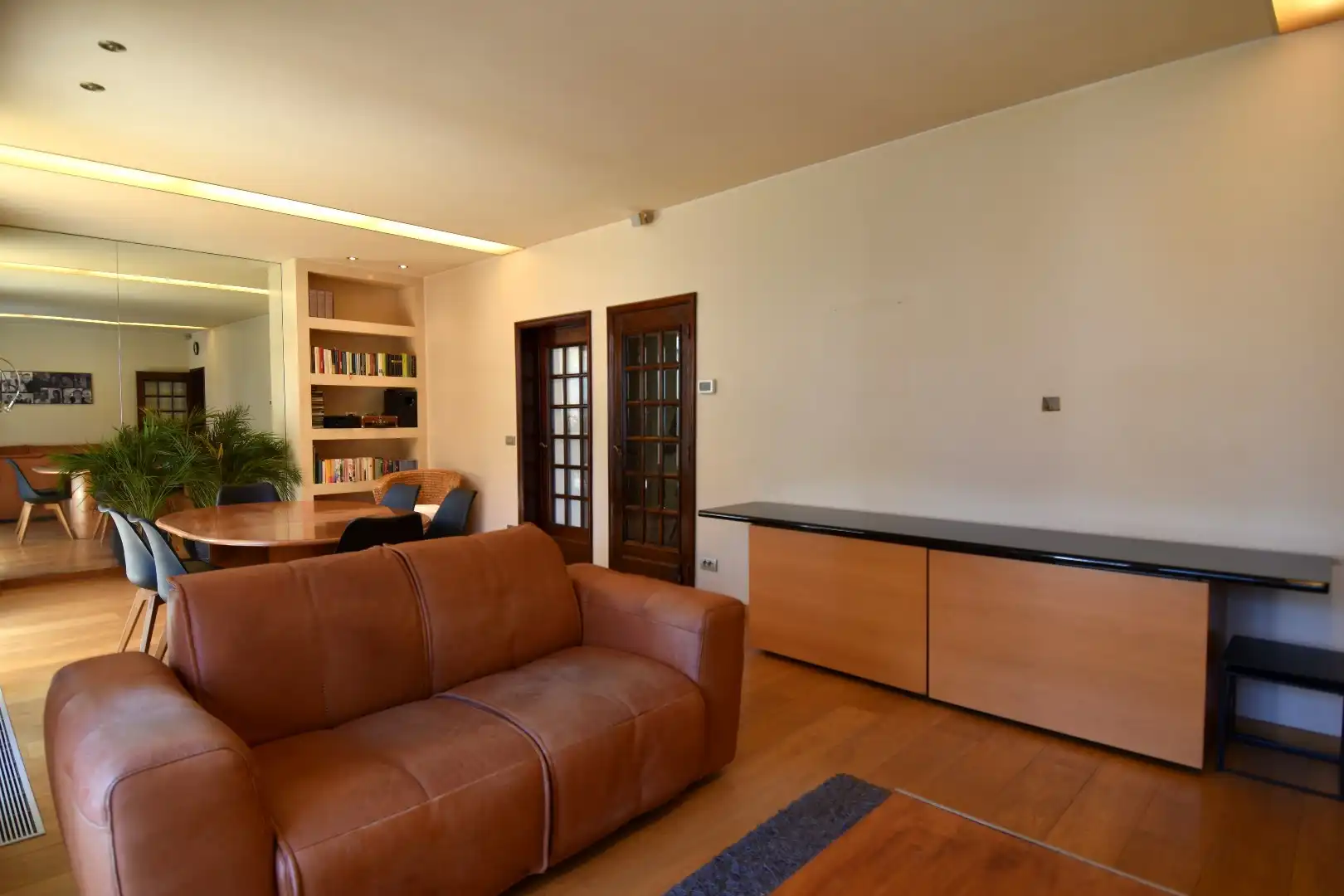 Charmante eigendom met 3 slaapkamers, 80 m² zolder, inpandige garage en zonneterras te koop in Gullegem-centrum foto 10