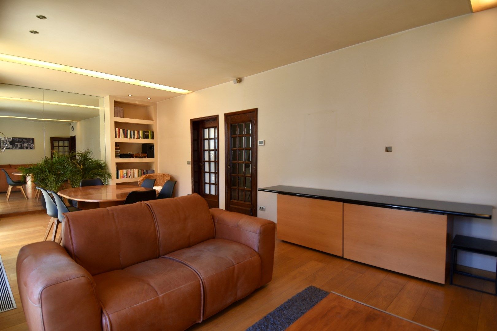 Charmante eigendom met 3 slaapkamers, 80 m² zolder, inpandige garage en zonneterras te koop in Gullegem-centrum foto 10