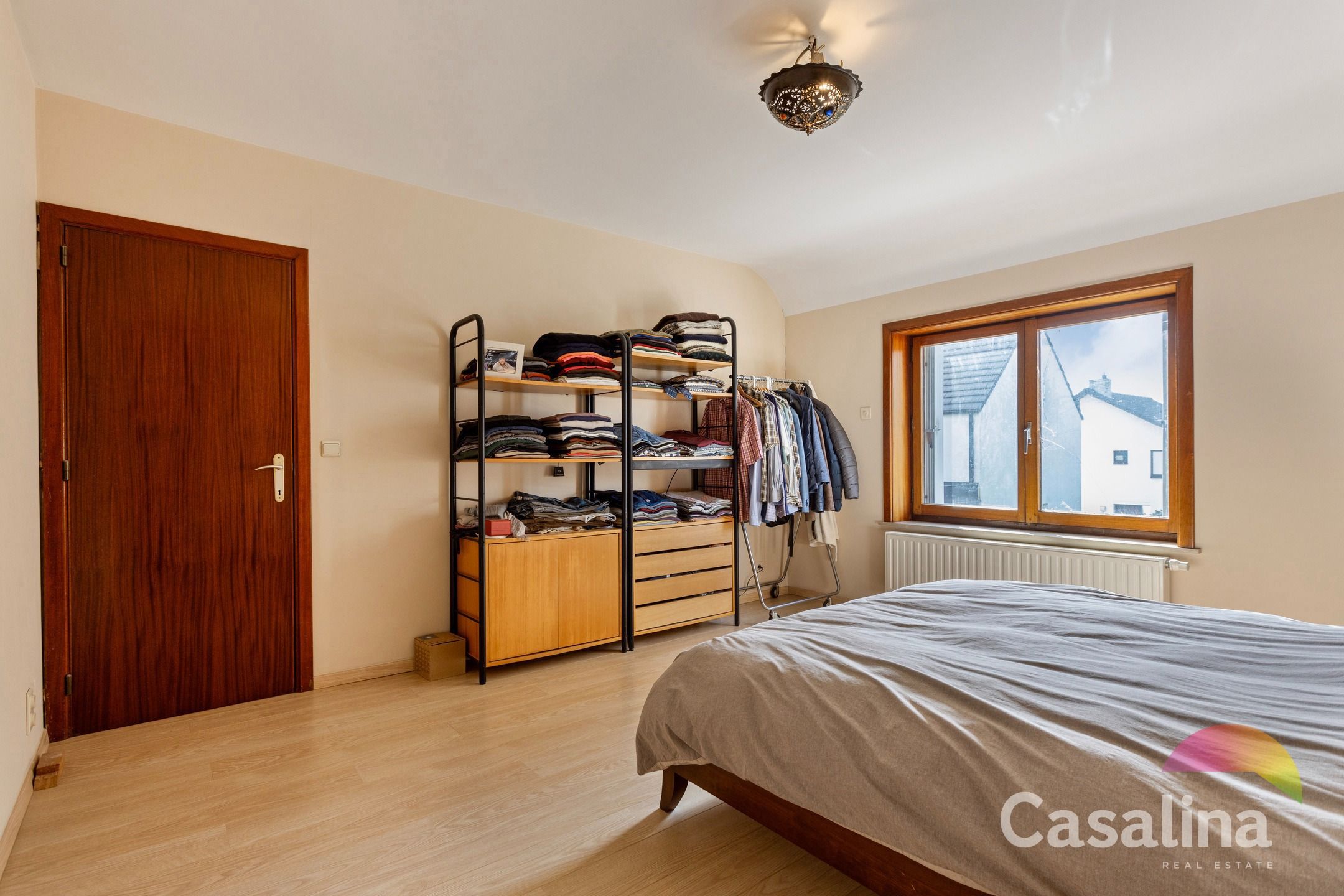 Viergevelwoning van 209m² met tuin foto 17
