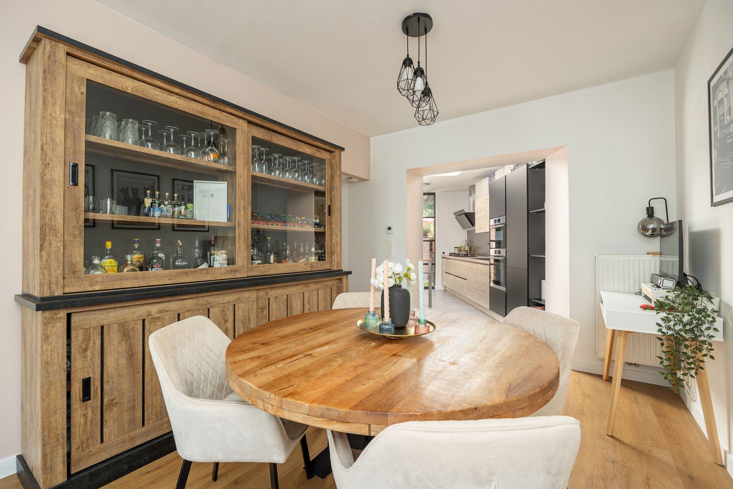 Moderne gezinswoning in het centrum van Beveren-Waas (EPC145) foto 2