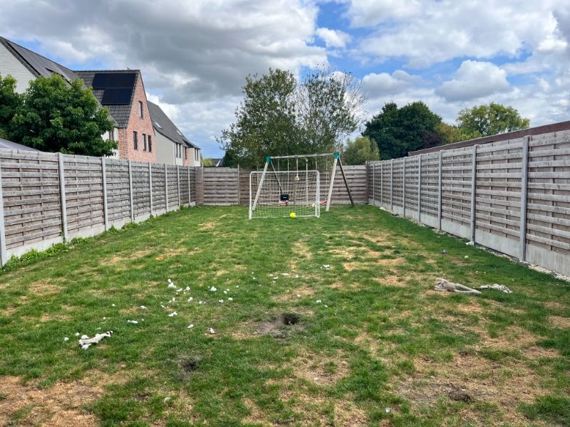 Woning met 2 slaapkamers en grote tuin met terras foto 24