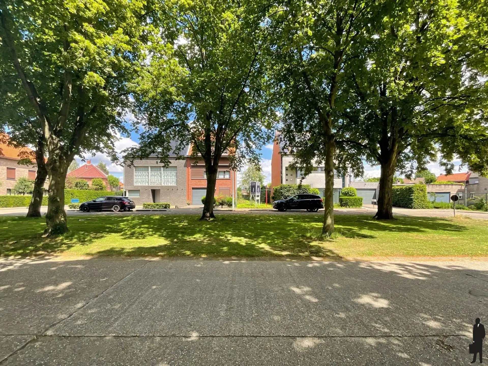 Bouwgrond in prachtige dreef! foto {{pictureIndex}}