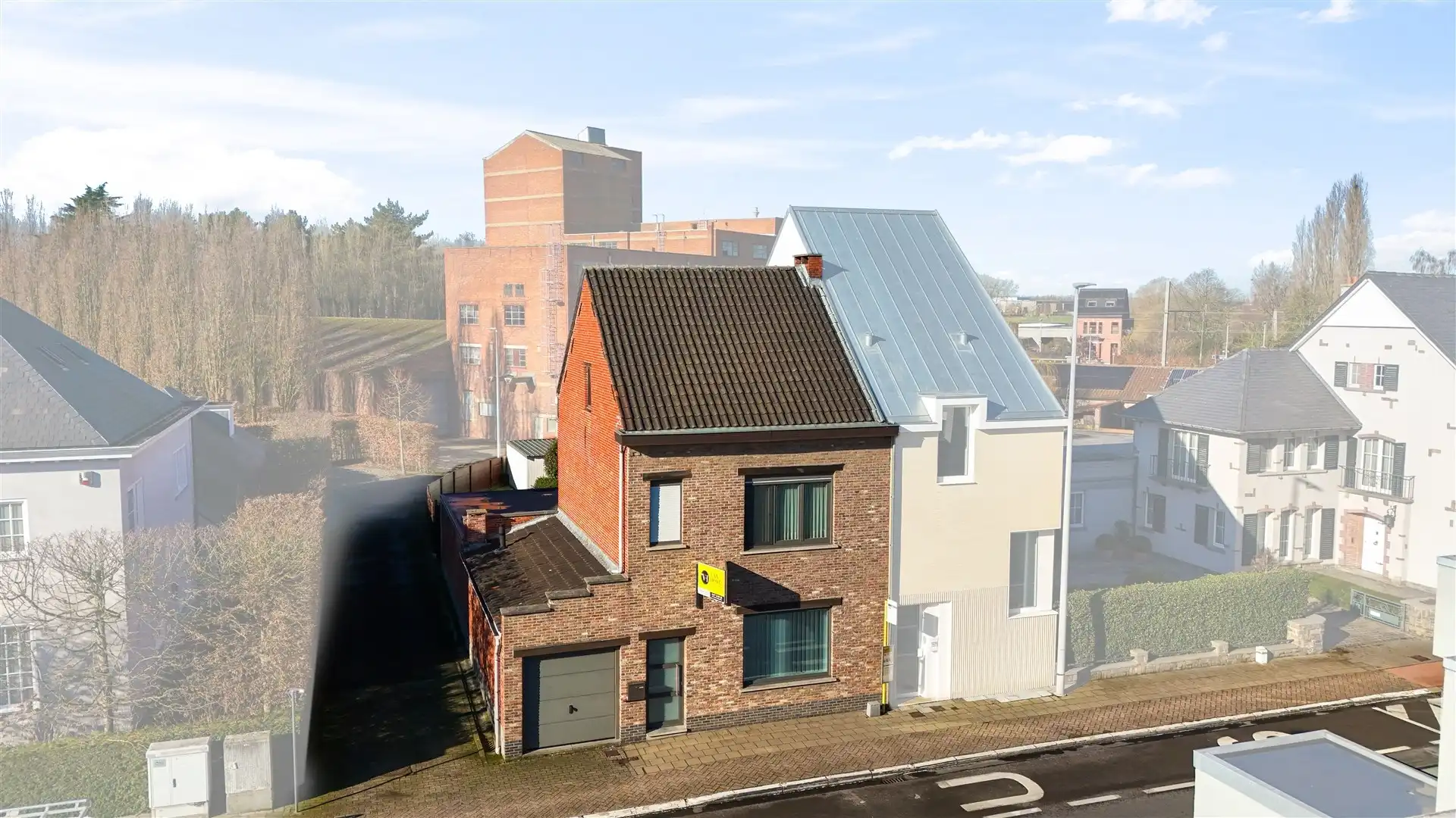 Half open bebouwing foto 17