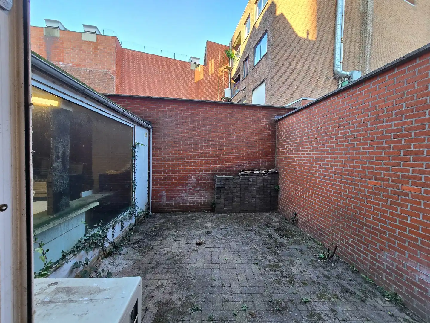 Commercieel gelegen handelspand van ca. 86 m² in het centrum van Hasselt. foto 14