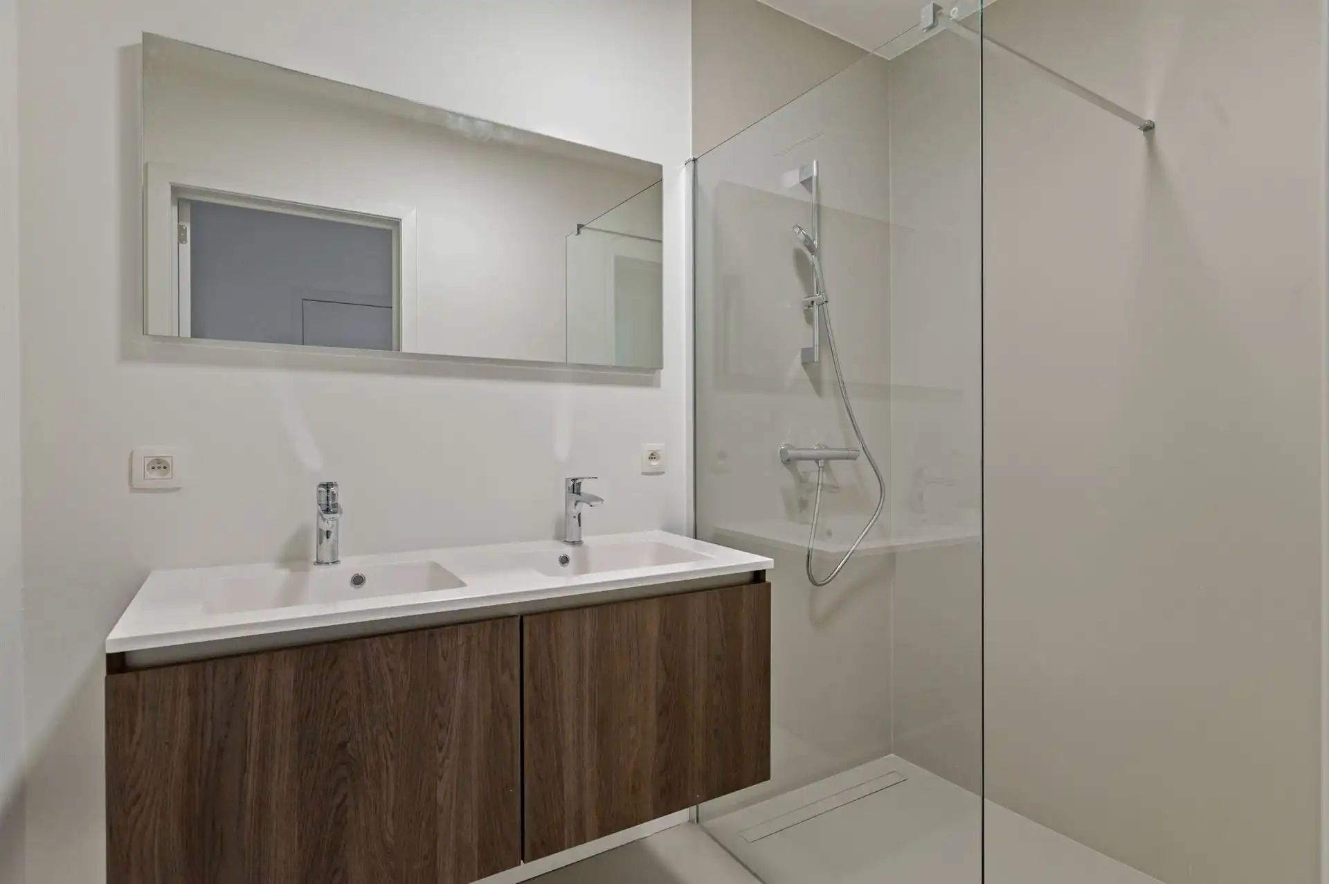 gelijkvloers nieuwbouw 2slk appartement met tuin foto 16