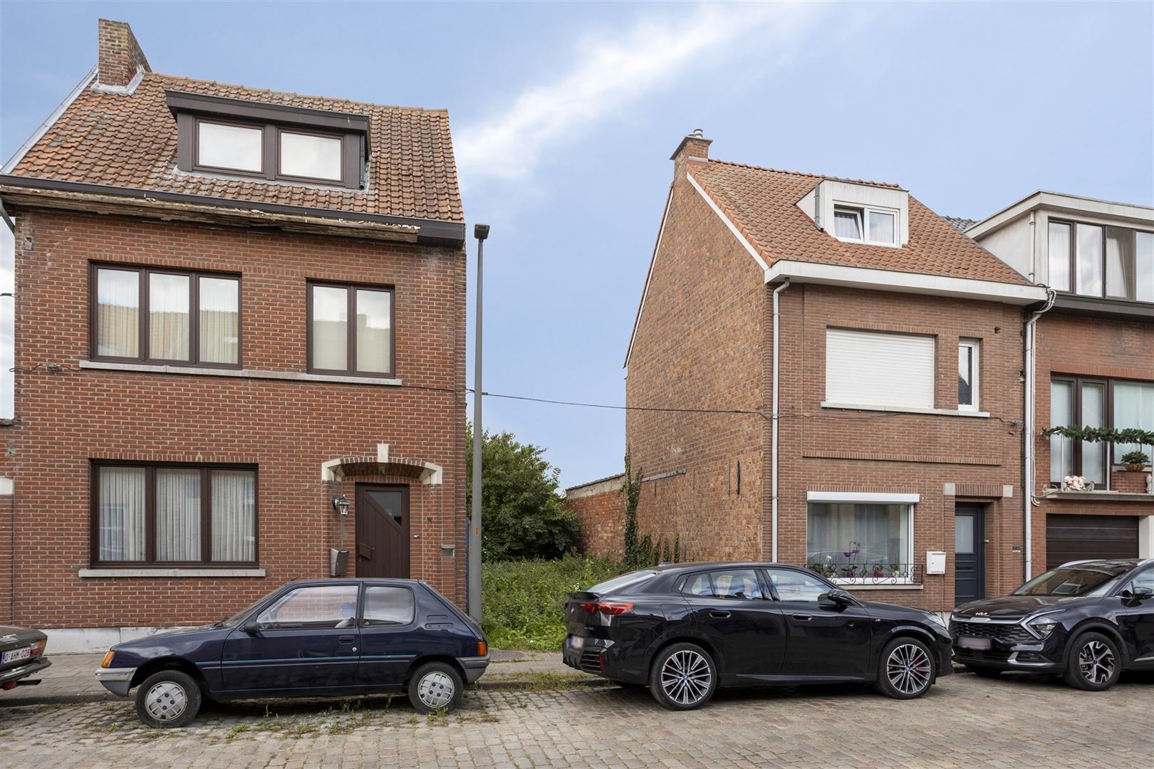 Gunstig gelegen, diep stuk bouwgrond incl. architecten plan foto 6