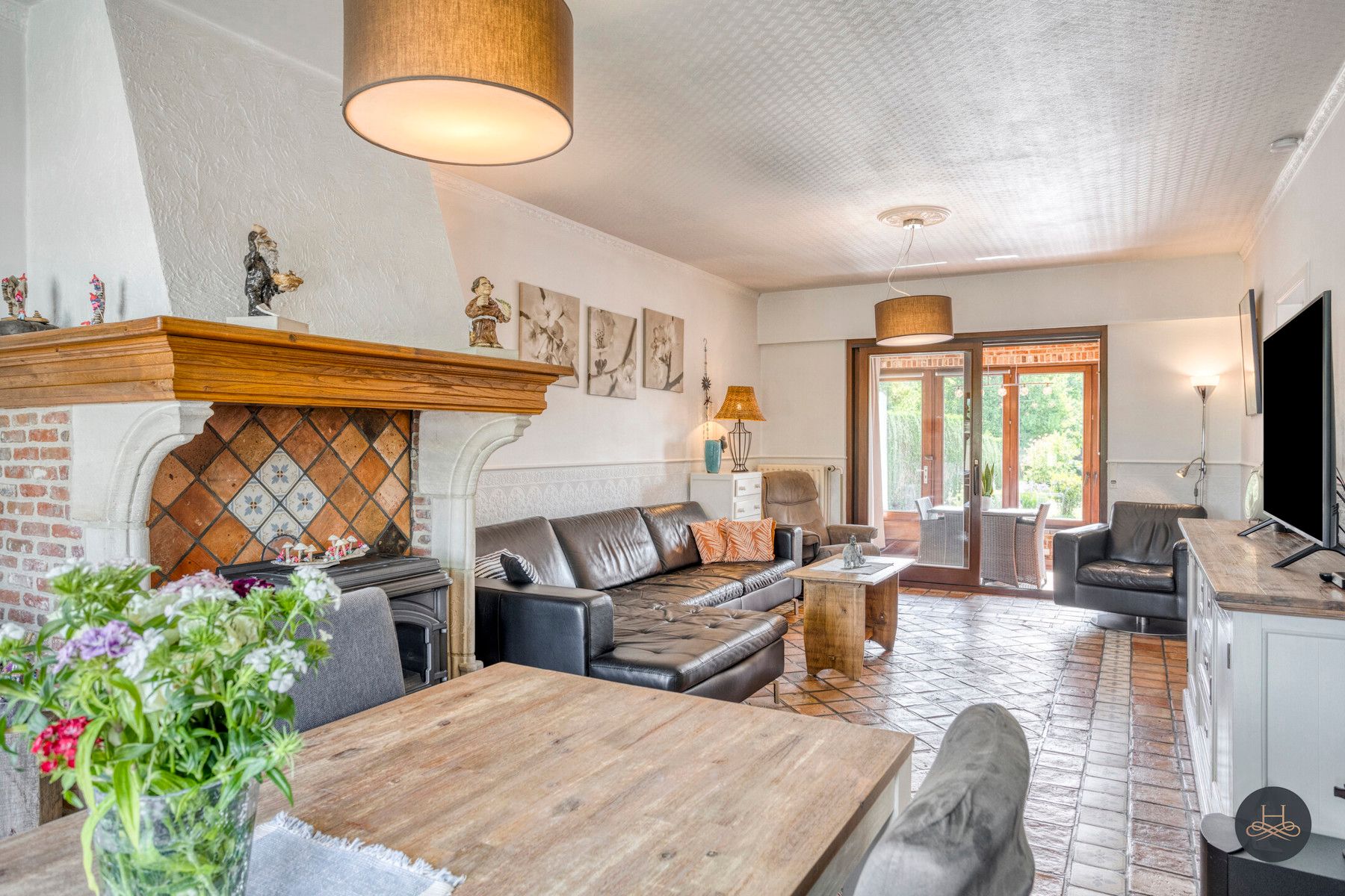 Perfect onderhouden en ruime woning met prachtige ZW tuin foto 11
