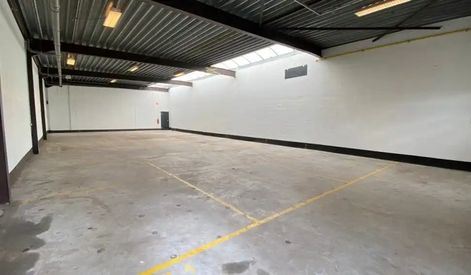 Opslagruimte te huur vlakbij E313 in Herentals foto 5