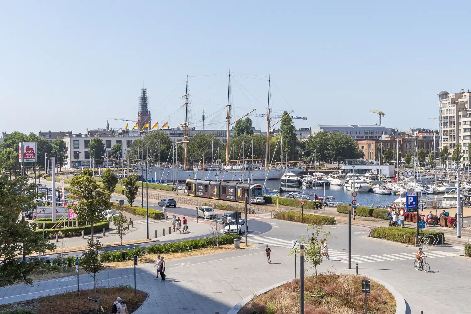 Prachtig 3-slaapkamer appartement met zicht op de jachthaven foto 3